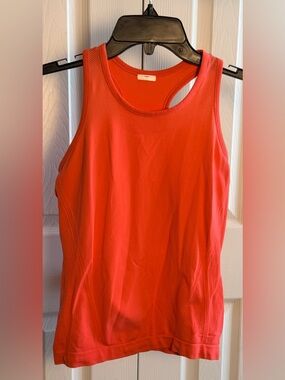 Athleta Coral Racerback Performance Tank